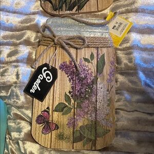 Garden Wooden Wall Decor with Purple Flowers and Daisies Bundle